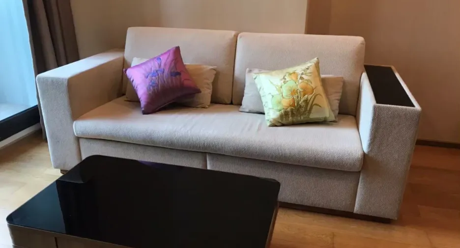 For rent 1 bed condo in Sathon, Bangkok