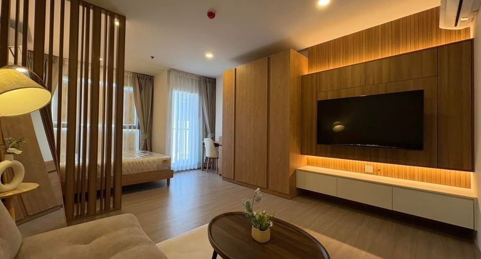 For rent studio condo in Khlong Toei, Bangkok