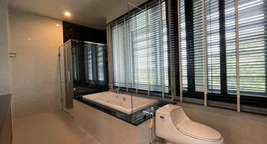 ให้เช่า 4 ห้องนอน บ้านเดี่ยว ใน บางบอน, กรุงเทพฯ