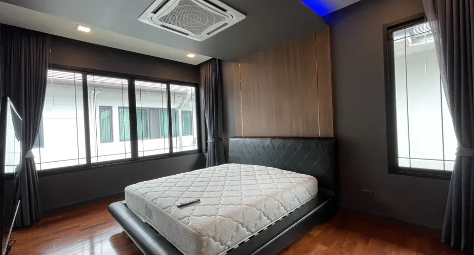 ให้เช่า 4 ห้องนอน บ้านเดี่ยว ใน บางบอน, กรุงเทพฯ