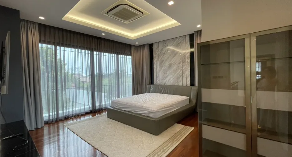 ให้เช่า 4 ห้องนอน บ้านเดี่ยว ใน บางบอน, กรุงเทพฯ