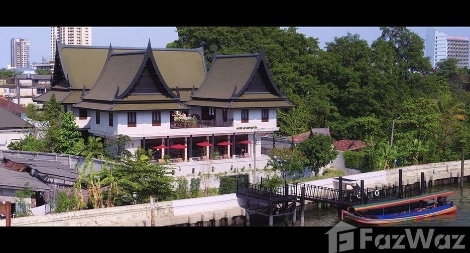 For rent 4 bedrooms villa in Bangkok Noi, Bangkok