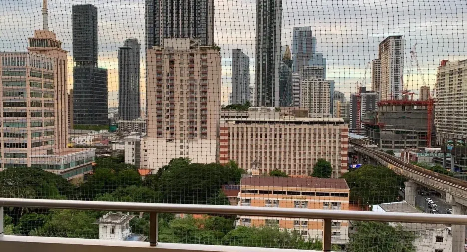 For rent 1 bed condo in Pathum Wan, Bangkok