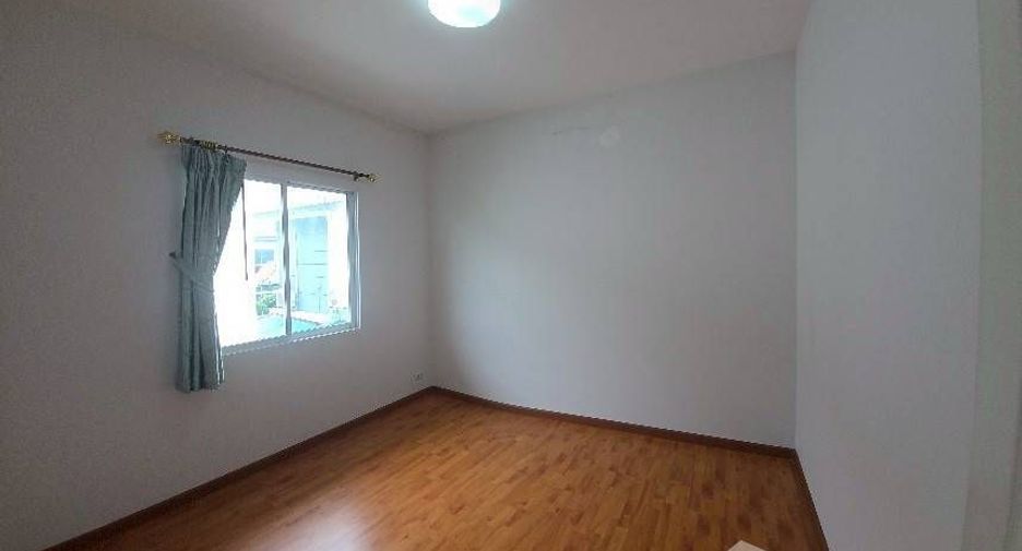 出租 3 卧室 独立屋 在 Mueang Samut Prakan, Samut Prakan