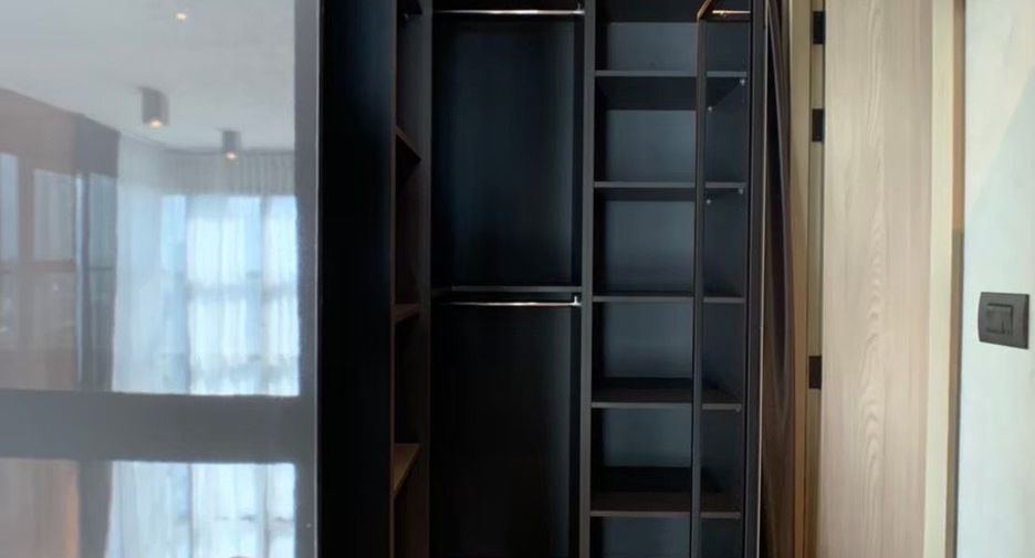 For rent 2 ベッドルーム condo in Watthana, Bangkok