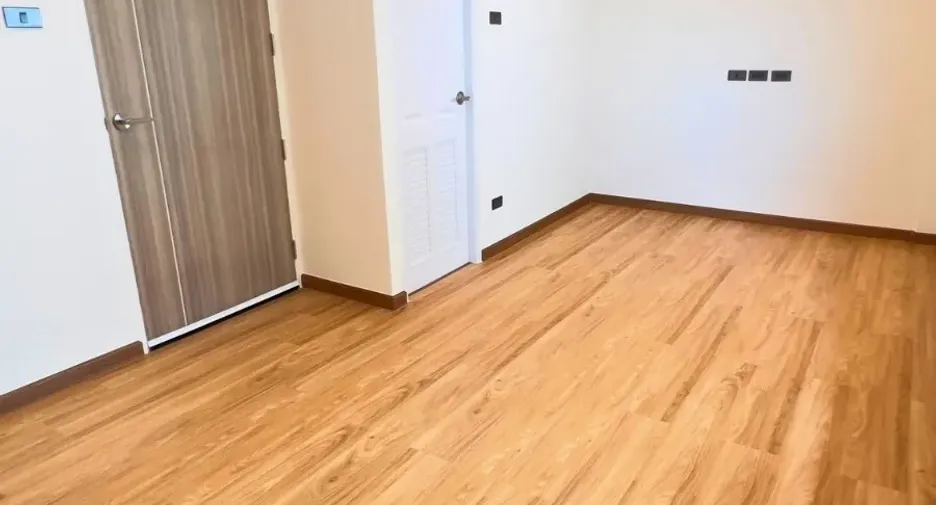 For rent 2 bedrooms townhouse in Lat Phrao, Bangkok