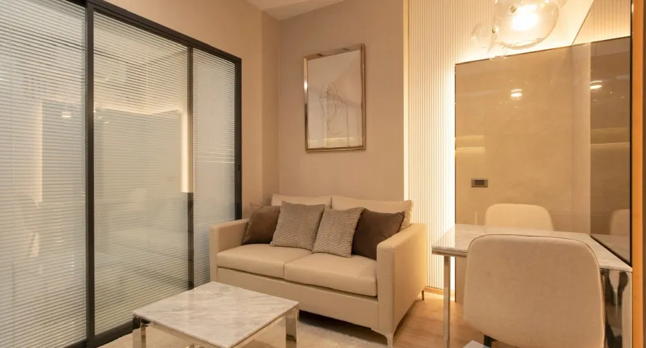 For rent 1 bed condo in Huai Khwang, Bangkok