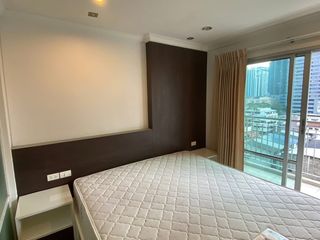 À louer 1 chambre condo à Huai Khwang, Bangkok