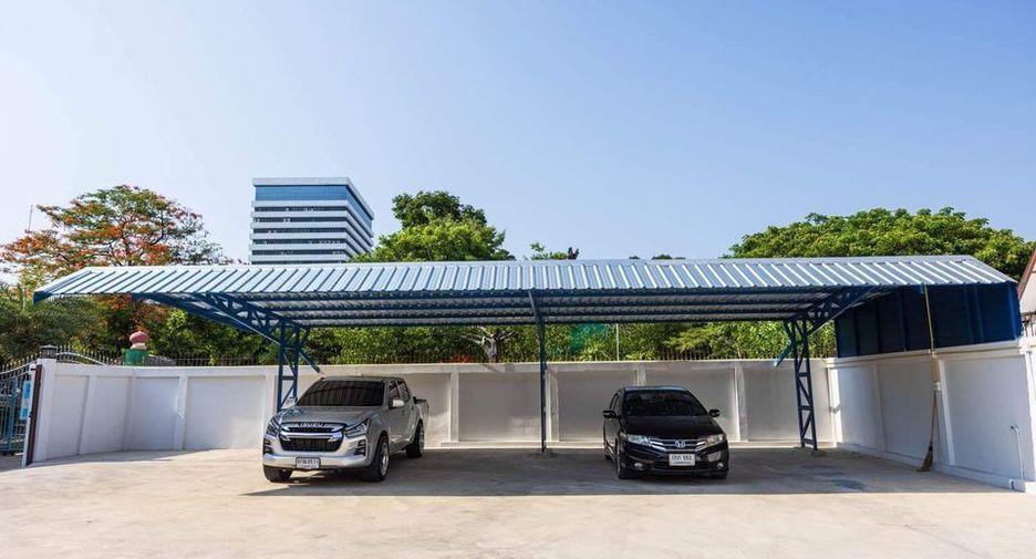Haus zur Miete mit 2 Zimmer in Watthana, Bangkok