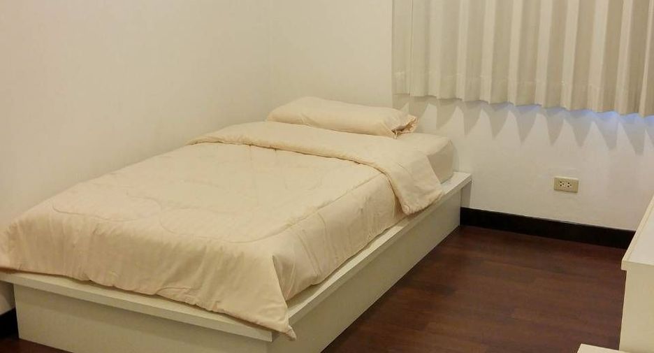 Аренда 2 спальни кондо в Кхлонг Тоеи, Бангкок