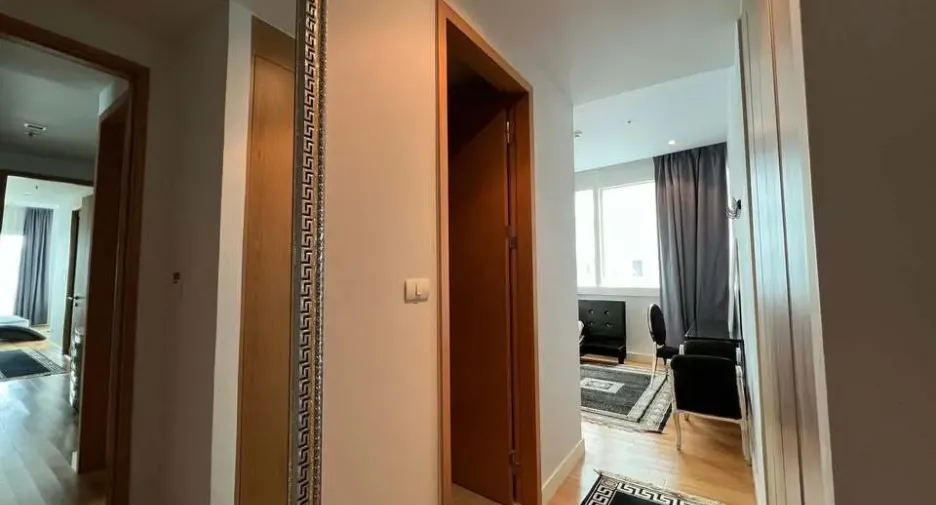 Condo en alquiler de 4 habitaciones en Khlong Toei, Bangkok