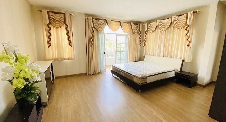 Casa en alquiler de 4 habitaciones en Prawet, Bangkok