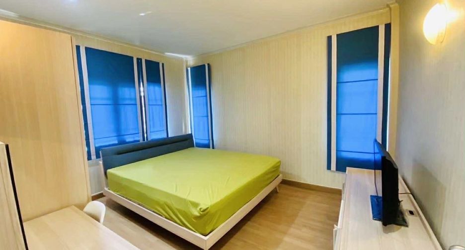 Casa en alquiler de 4 habitaciones en Prawet, Bangkok