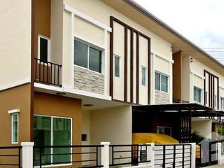 For rent 3 ベッドルーム townhouse in Nong Khaem, Bangkok