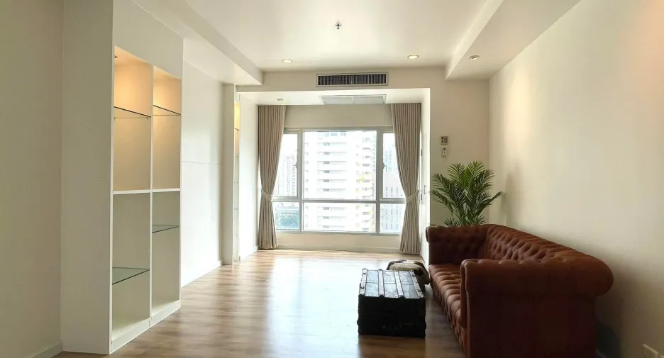 Wohnung zum Kauf mit 1 Zimmer in Khlong Toei, Bangkok