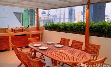 For rent 3 bedrooms condo in Khlong Toei, Bangkok