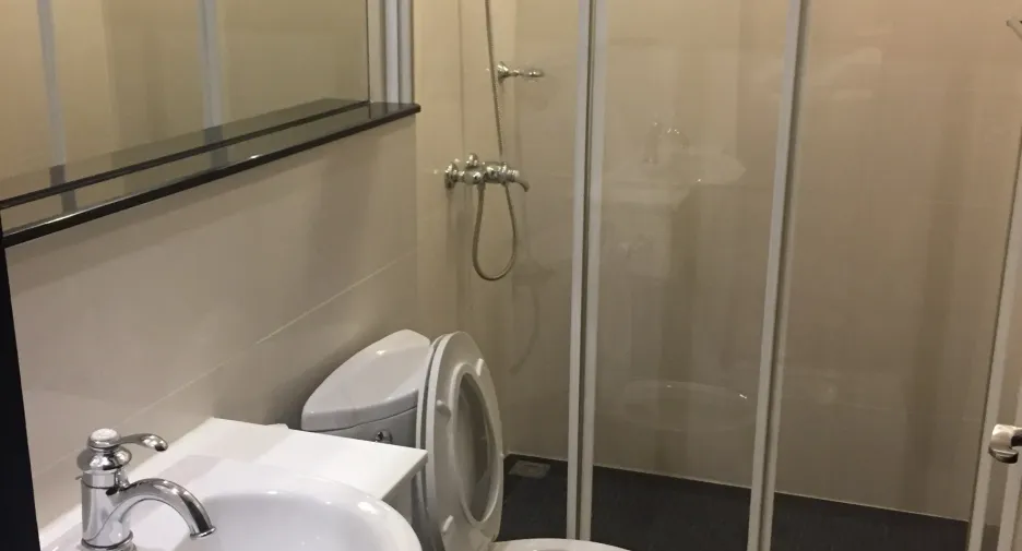 For rent 2 ベッドルーム condo in Pathum Wan, Bangkok