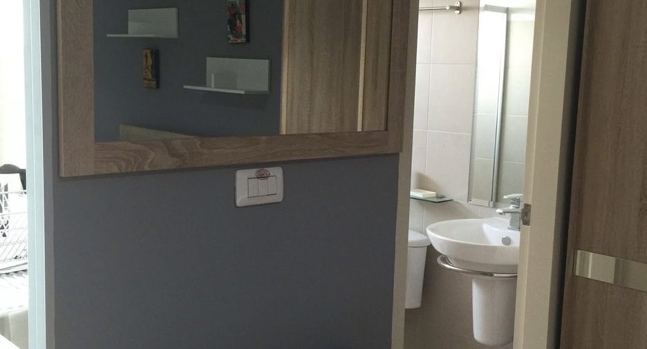 Wohnung zur Miete mit 1 Zimmer in Watthana, Bangkok