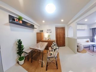 For rent 2 bedrooms condo in Yan Nawa, Bangkok