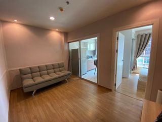Wohnung zur Miete mit 1 Zimmer in Yan Nawa, Bangkok