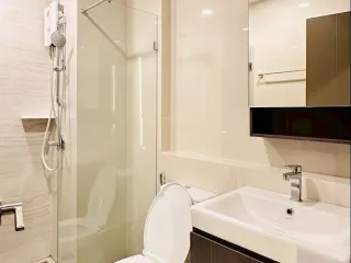 For rent 1 bed condo in Phra Khanong, Bangkok