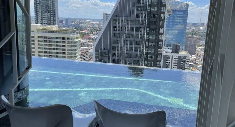 Condo en alquiler de 1 habitaciones en Pathum Wan, Bangkok