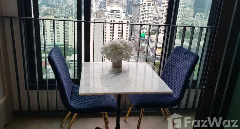 Condo en alquiler de 1 habitaciones en Pathum Wan, Bangkok