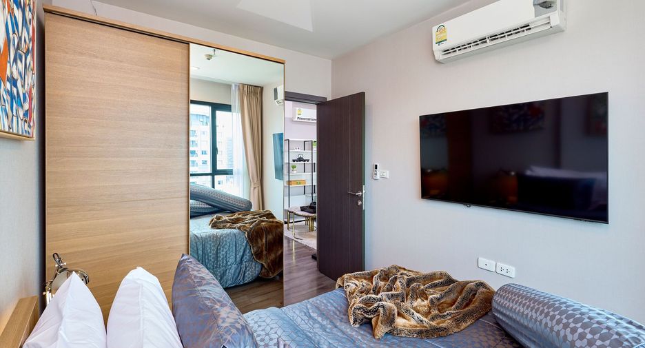For rent 1 bed condo in Watthana, Bangkok