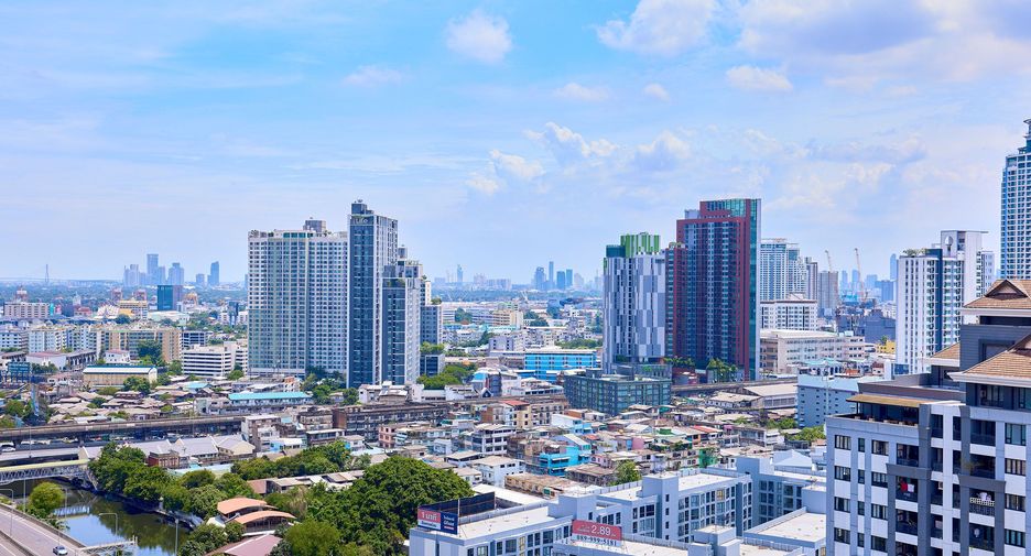 For rent 1 bed condo in Watthana, Bangkok