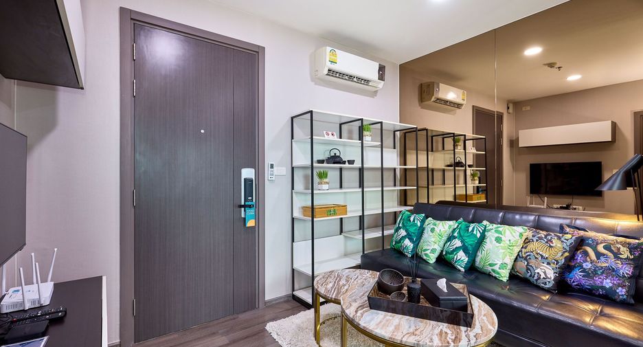 For rent 1 bed condo in Watthana, Bangkok
