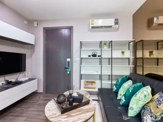 For rent 1 bed condo in Watthana, Bangkok