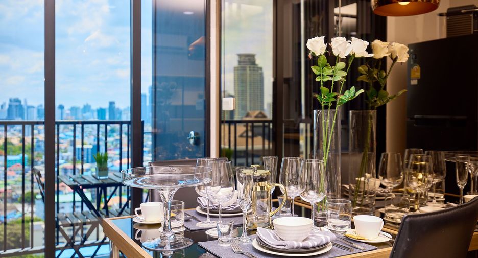 For rent 1 bed condo in Watthana, Bangkok
