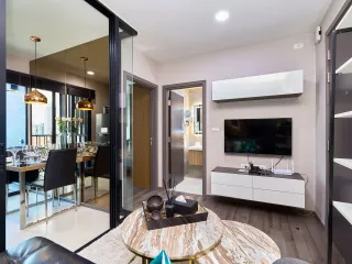 For rent 1 bed condo in Watthana, Bangkok