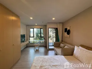 For rent studio condo in Khlong Toei, Bangkok