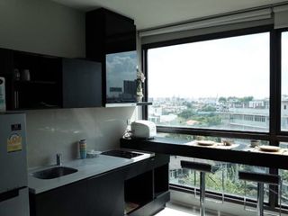 Condo en alquiler de 1 habitaciones en Khlong Toei, Bangkok