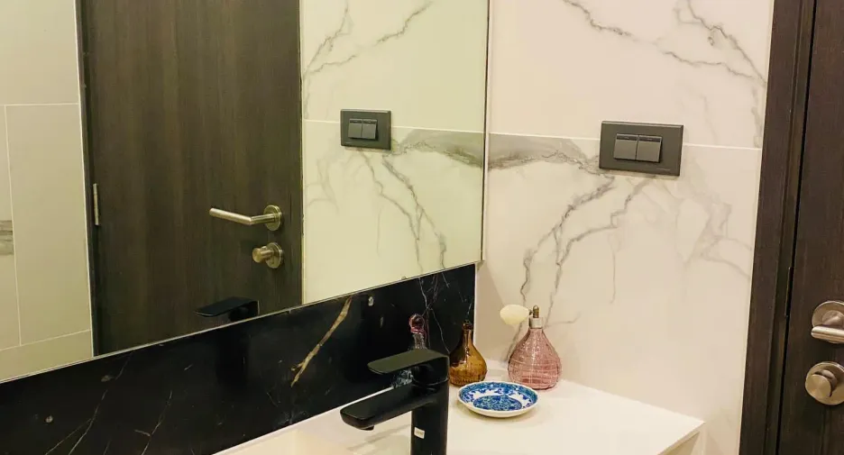 For rent studio condo in Khlong Toei, Bangkok