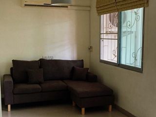 For rent 4 bedrooms townhouse in Mueang Samut Prakan, Samut Prakan