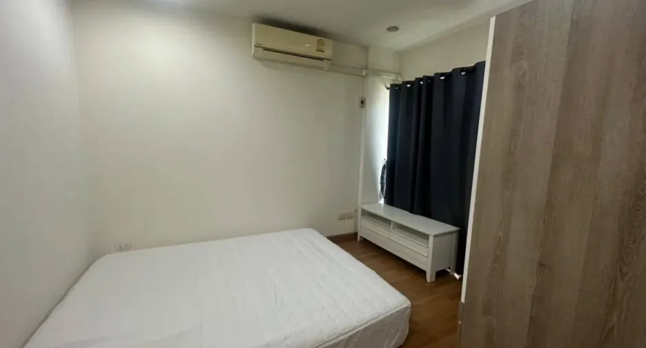 For rent 4 ベッドルーム townhouse in Suan Luang, Bangkok