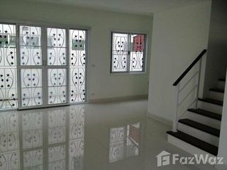 出租 3 卧室 联排别墅 在 Mueang Samut Prakan, Samut Prakan