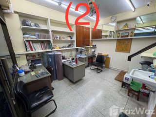 For rent 5 bedrooms retail Space in Samphanthawong, Bangkok