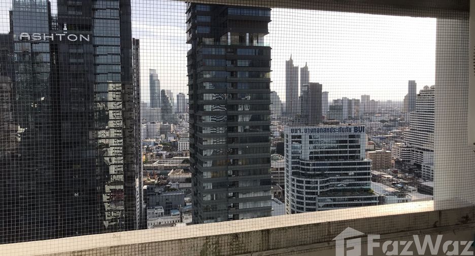 For rent studio condo in Bang Rak, Bangkok