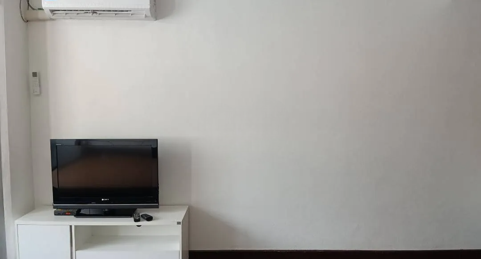 For rent studio condo in Bang Rak, Bangkok