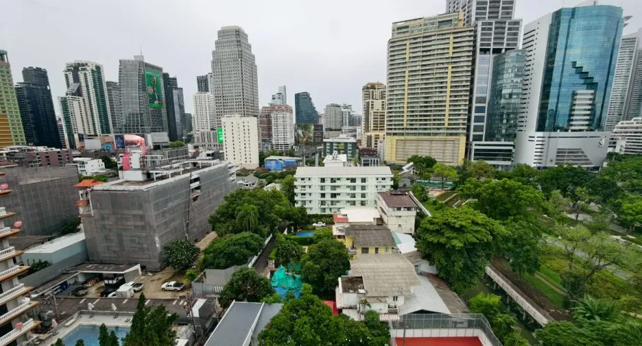For rent 3 ベッドルーム apartment in Khlong Toei, Bangkok
