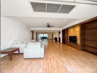 À louer 3 chambres appartement à Khlong Toei, Bangkok