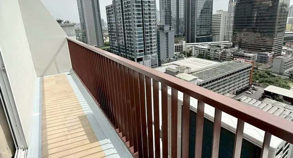 À louer 2 chambres condo à Watthana, Bangkok