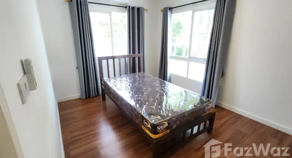 For rent 4 bedrooms house in Bang Sao Thong, Samut Prakan