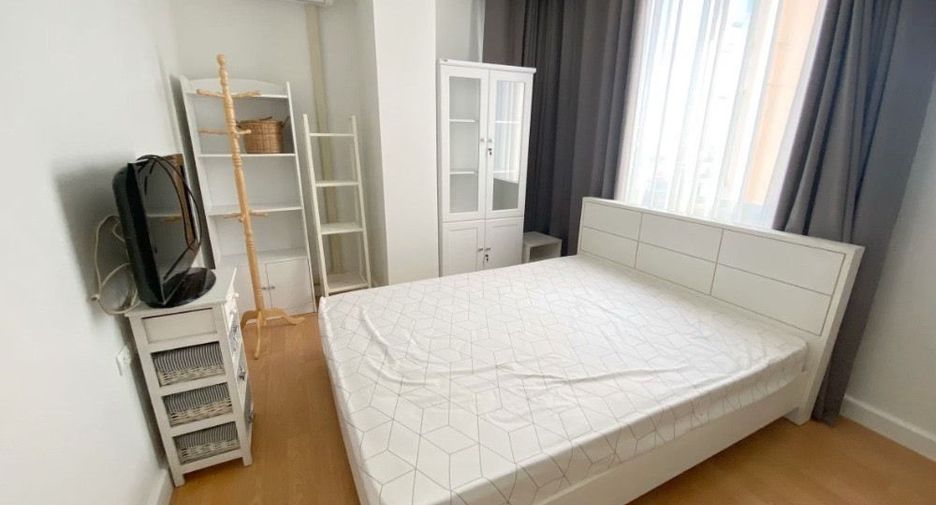 Condo en alquiler de 2 habitaciones en Bang Na, Bangkok