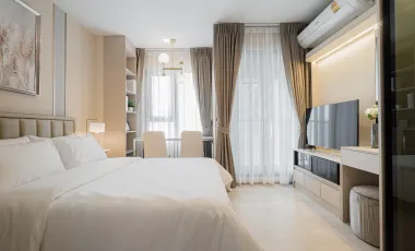 Wohnung zur Miete mit Studio in Pathum Wan, Bangkok