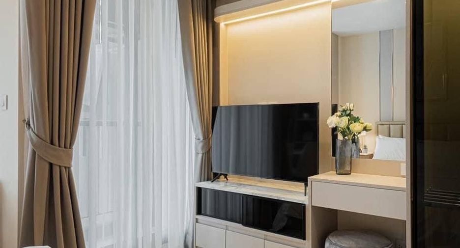 Wohnung zur Miete mit Studio in Pathum Wan, Bangkok
