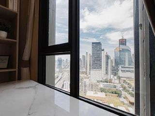 For rent studio condo in Pathum Wan, Bangkok